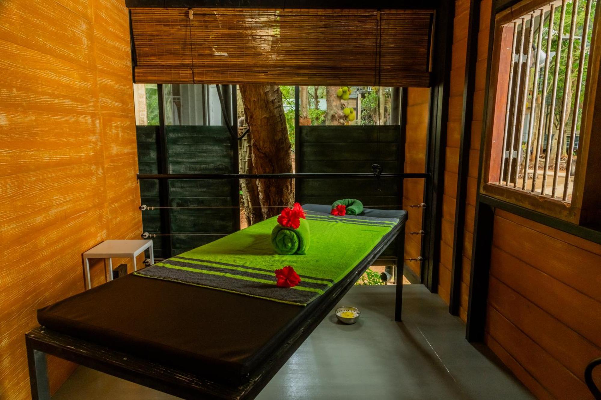 Waraka - Udawalawe By Thema Collection Hotel Bagian luar foto